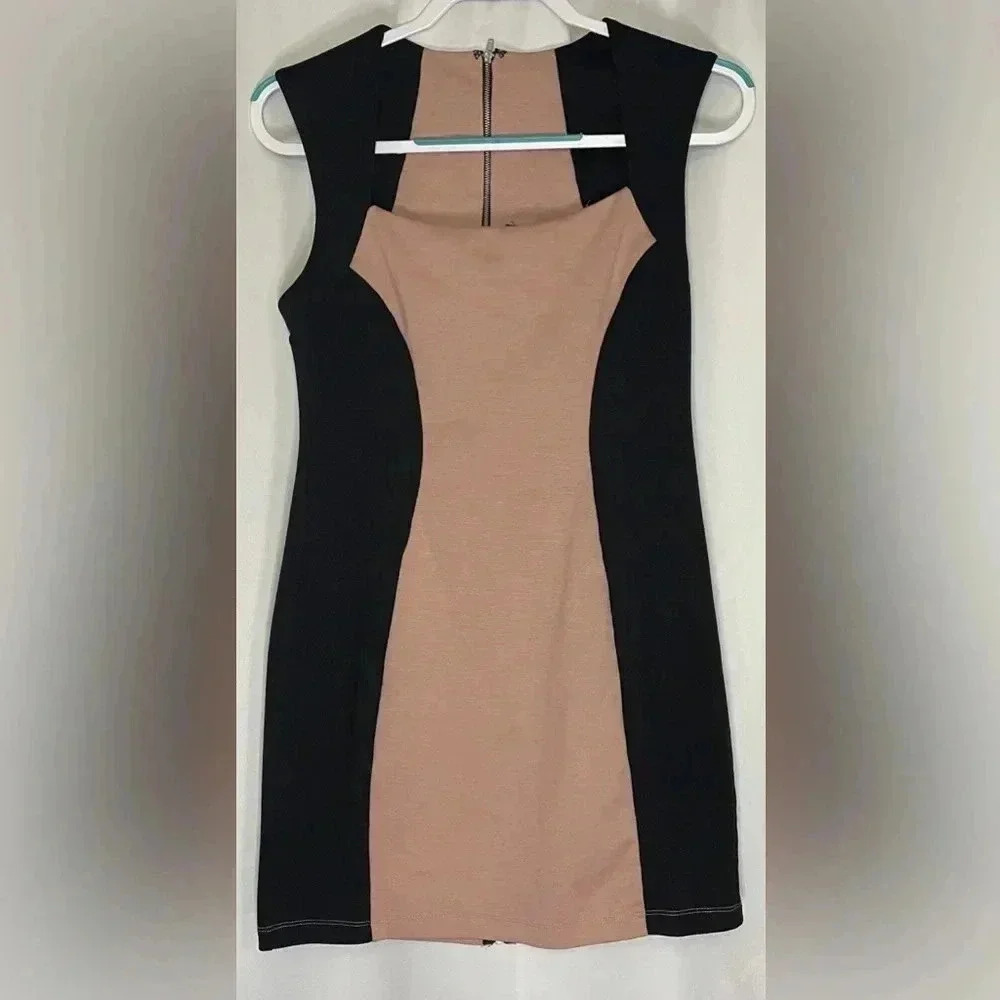 Forever 21 bodycon‎ dress